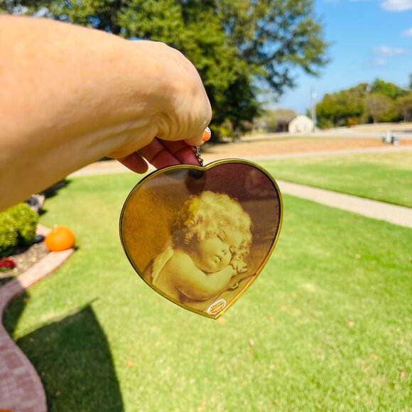 Vintage Enesco glass sun catcher of cupid sleeping - Picture 3 of 7